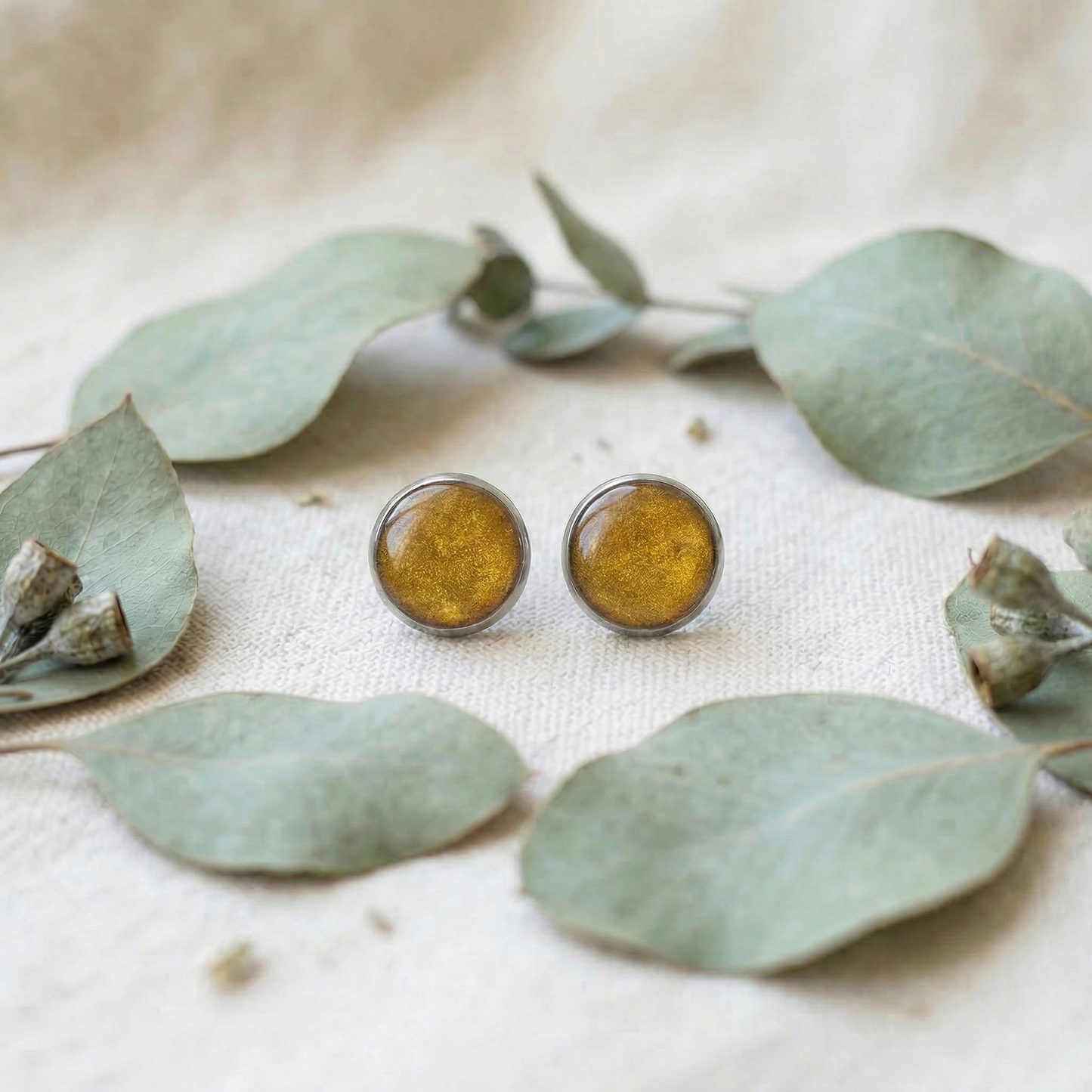 Marmorierte Ohrstecker in Gold | Größe M (10 mm)