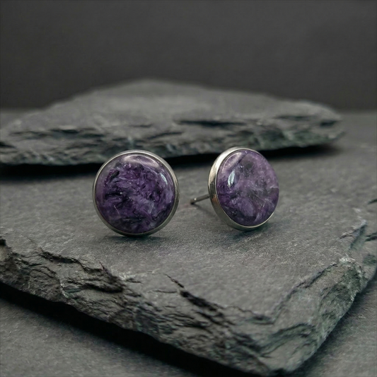 Marmorierte Ohrstecker in Violett | Größe M (10 mm)