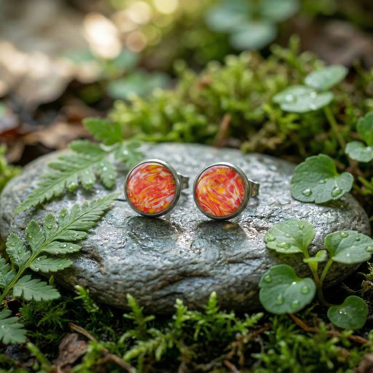 Marmorierte Ohrstecker in Orange-Gelb | Größe L (12 mm)