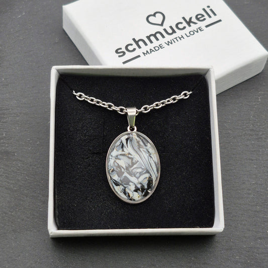 Ovaler Anhänger Marmortraum – Liebevoll gefertigtes Schmuckunikat in edler Marmor-Optik - mit 45 cm langer Edelstahlkette