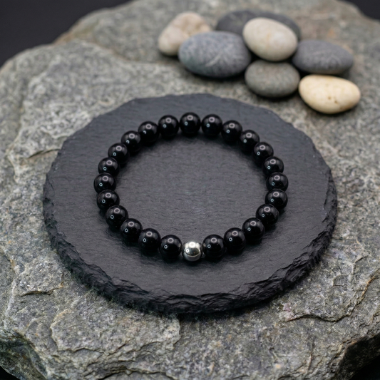 Tiefe & Schutz – Armband aus schwarzem Obsidian mit Edelstahl-Akzent