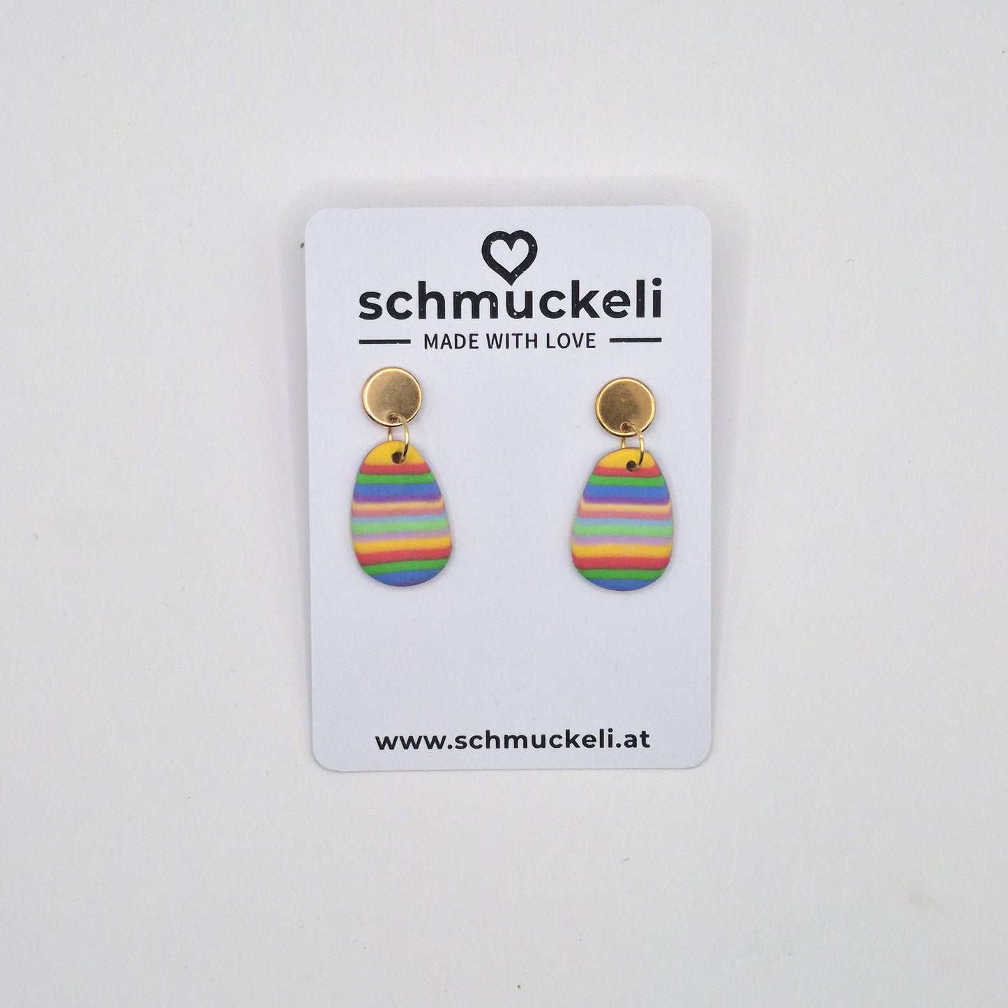Regenfreude – Ovale Ohrringe in Regenbogenfarben aus Polymer Clay