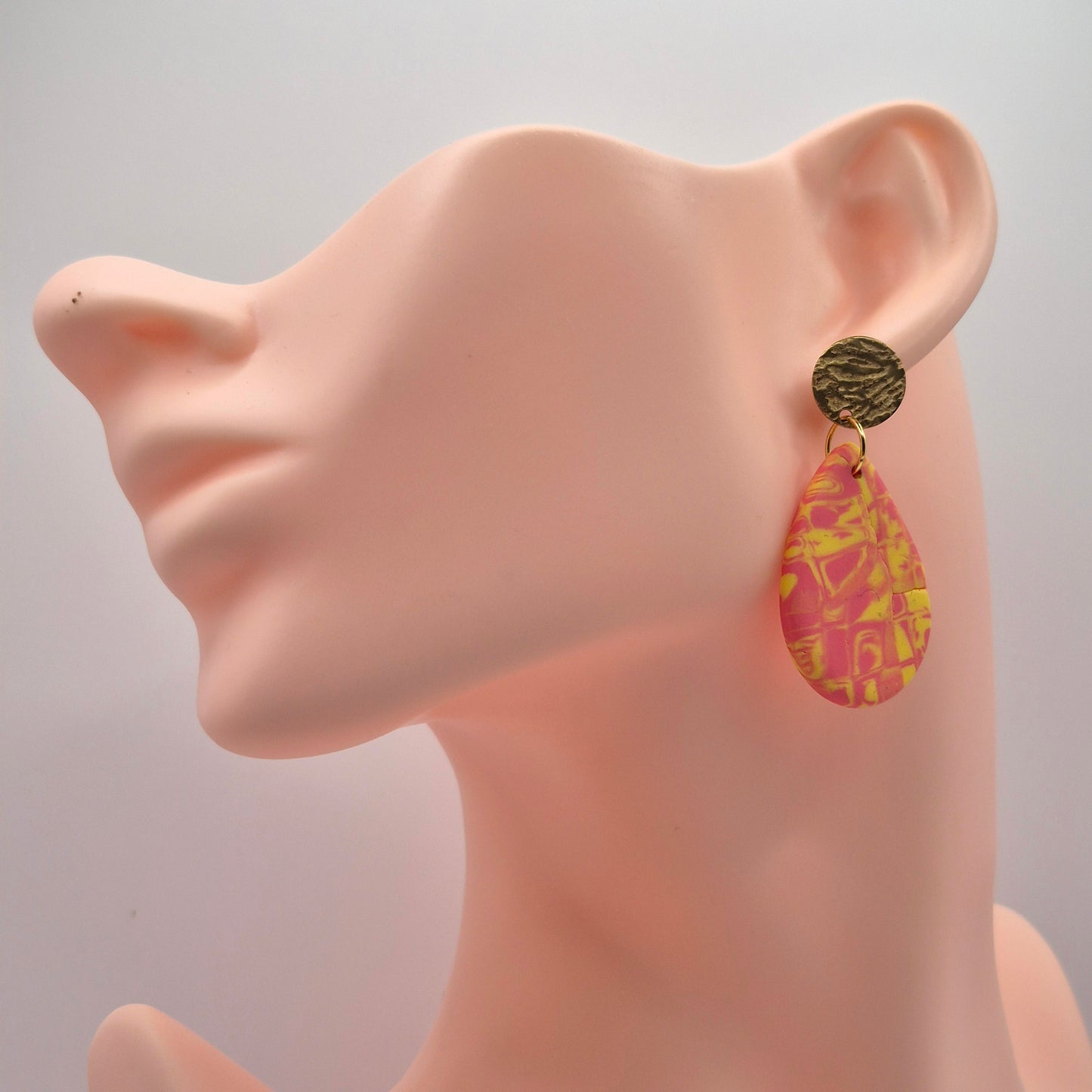 Sonnenglanz – Leichte Ohrringe in Sonnenfarben, handmade & einzigartig