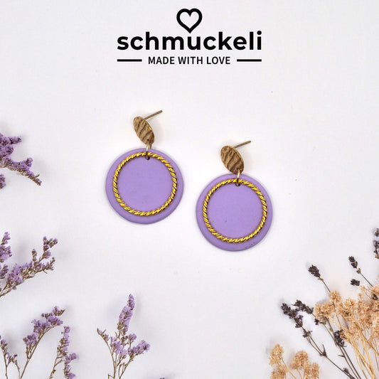 KREISGOLD  Fliedergold - lila Ohrringe aus Polymer Ton mit verdrehtem Ring