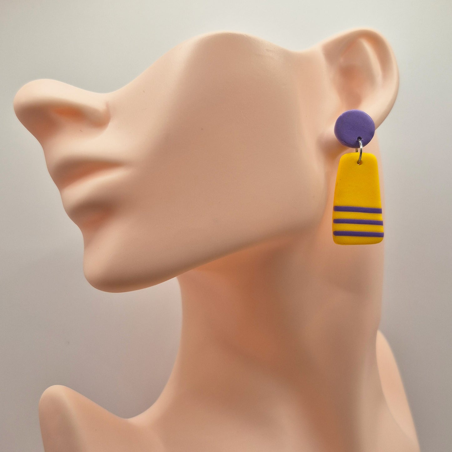 Honigveil - zweifarbige Ohrringe aus Polymer Ton in Gelb und Lila